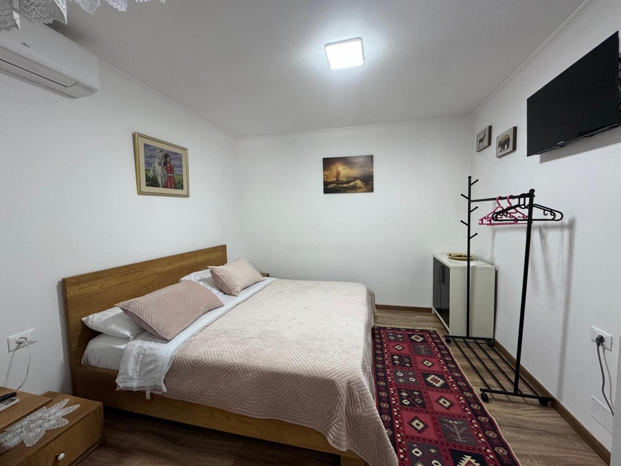 Double17 Apartaments Gjirokaster Exterior photo