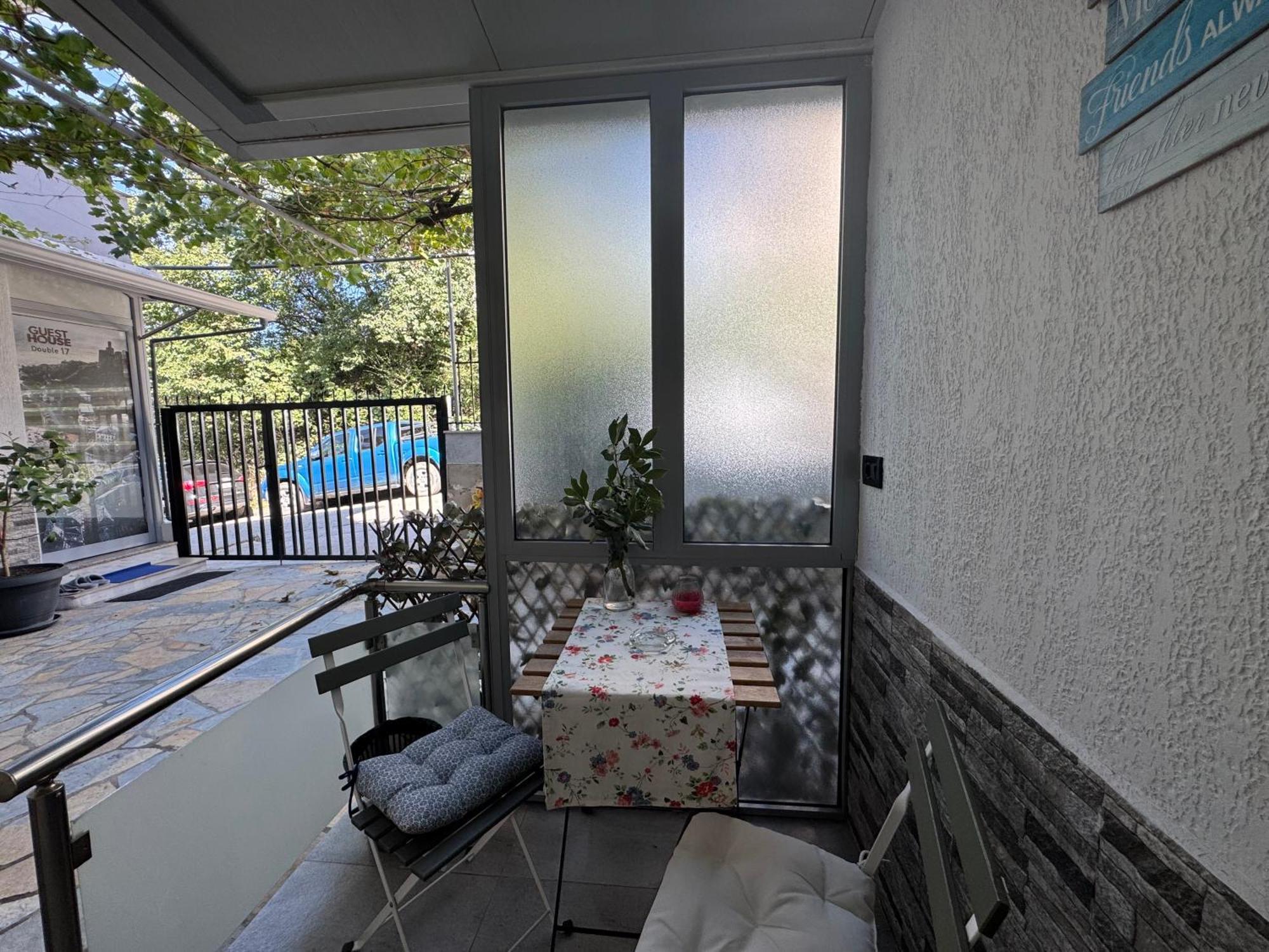 Double17 Apartaments Gjirokaster Exterior photo