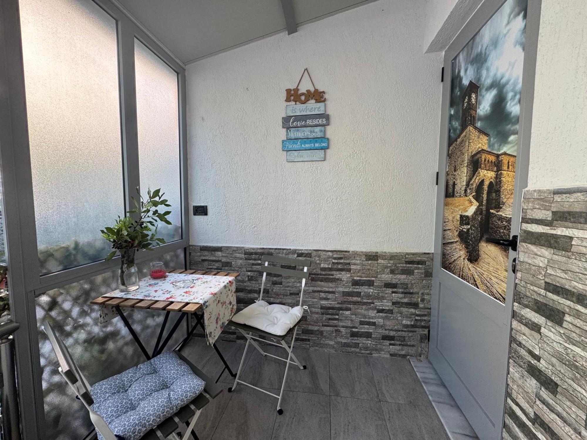 Double17 Apartaments Gjirokaster Exterior photo